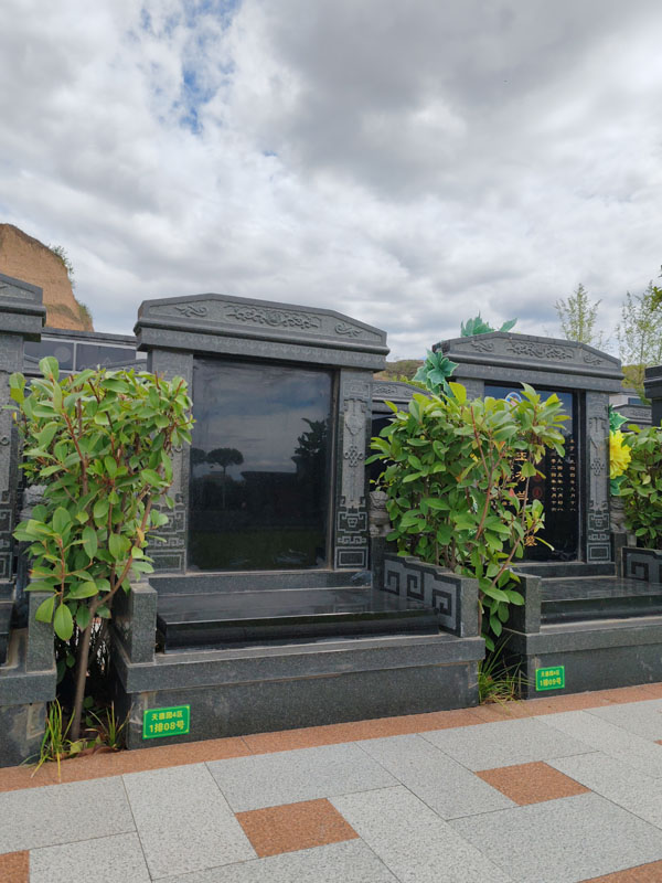 ���԰4������